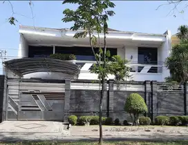 Rumah Dharmahusada Indah Deket Galaxy Mall STRATEGIS BOULEVARD