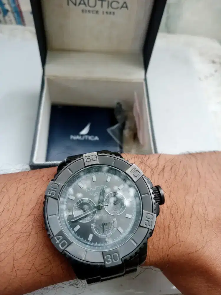 jam tangan pria merk Nautica
