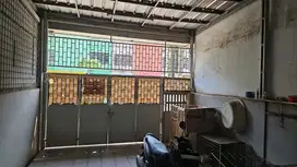 Disewakan Ruko 2 Lantai Strategis di Pangeran Jayakarta Jakarta Pusat