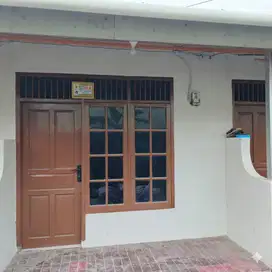 Disewakan Kontrakan 8 pintu