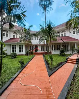 Rumah Bagus Dan Kokoh Hitung Tanah Saja Dekat Senayan  City