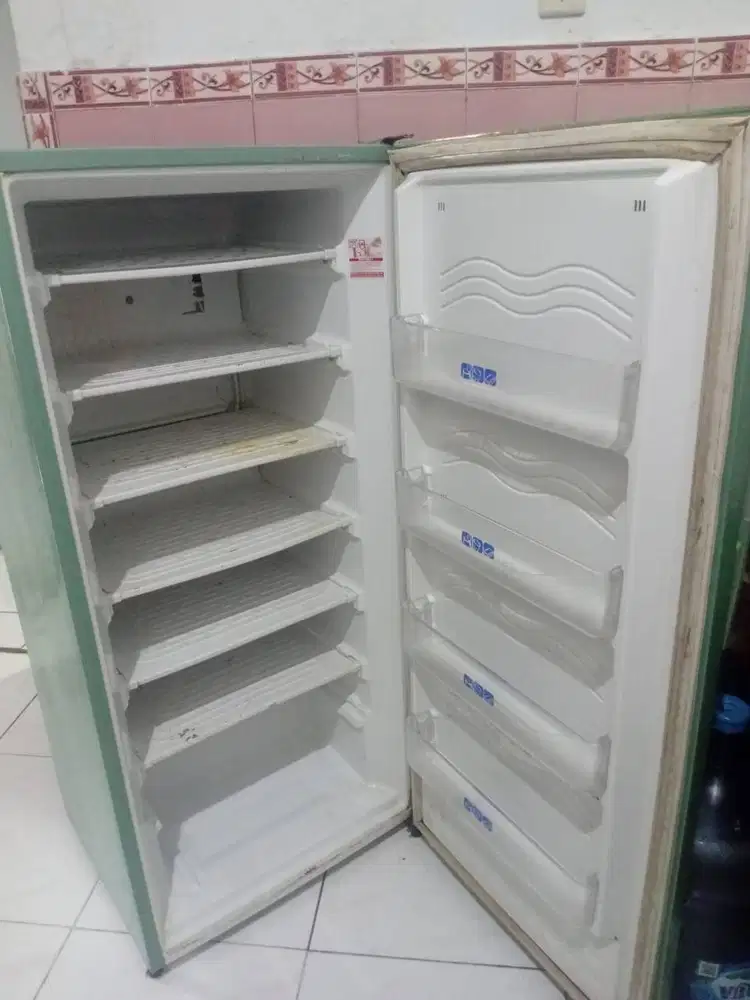 Kulkas frezeer 6rak