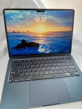 MACBOOK AIR M2 8GB/256GB