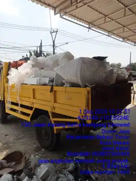 Jasa buang puing dan angkut sampah