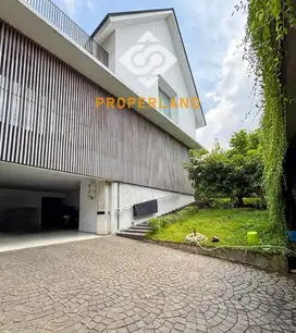 Dijual rumah Modern minimalis at Kebayoran baru Jakarta Selatan