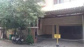 SIAP HUNI - RUMAH MEWAH TOWN HOUSE, PEJATEN TIMUR PASAR MINGGU
