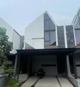 Dijual Rumah Bagus Siap Huni di Grand Trevista Rempoa