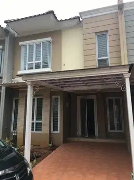 jual cepat Rumah Elista Village paramount Gading serpong