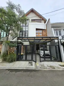 Rumah Second Di Area Terbaik Rawamangun Jakarta Timur.
