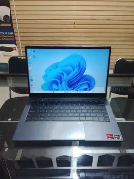 Advan Soulmate Plus Ryzen 3 3500U RAM 8GB SSD 256GB NVMe