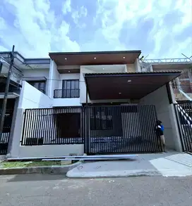 Dijual Rumah Baru siap huni minimalis Pantai Mentari 2 lantai