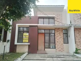 Jual cepat Rumah Siap Huni di Cluster Modern Villagio Bolzano yg Aman