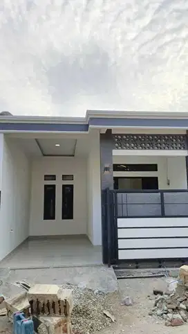 Rumah minimalis bangunan baru surat SHM cash dan KPR
