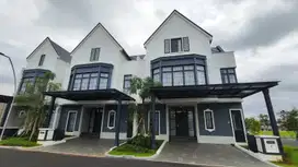 Dijual Cepat Rumah Mewah di Louise Summarecon Serpong