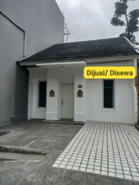 DISEWA RUMAH BULANAN SIAPHUNI FURNISH TAMPAK SIRING SENTUL CITY SSR020