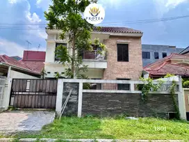 Dipasarkan Rumah dengan LT 200, Row Jalan Lebar, Lingkungan Nyaman