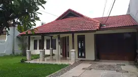 DIJUAL - HUNIAN ASRI NYAMAN DAN STRATEGIS DI AMPERA - CILANDAK