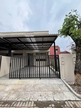 JUAL RUMAH BARU MODERN CLASSIC HOOK SEKTOR 7 A GADING SERPONG