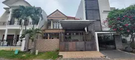 jual Rumah Pakuwon Indah Villa Valensia 2 lantai Dekat Citraland