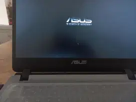 Laptop Asus i5 gen 8