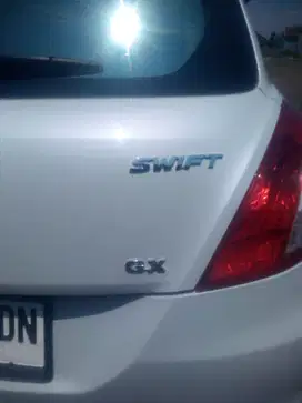 Suzuki Swift 2015 Bensin