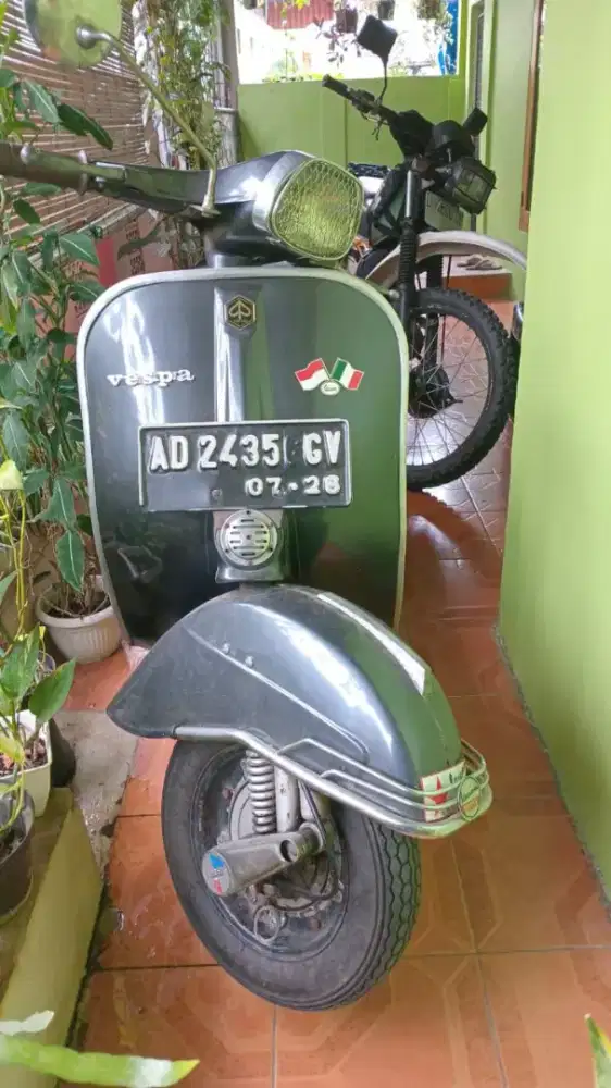 Vespa sprint 1977