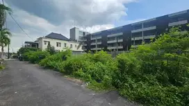 Tanah kontur datar di Kerobokan, Cocok untuk villa pribadi, komersil