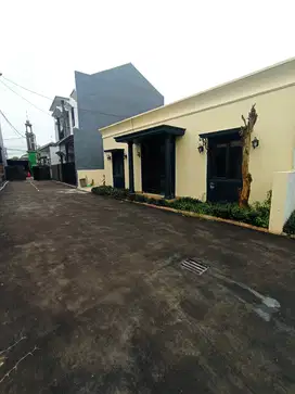 Dijual rumah di Kalisari Pekayon Jakarta Timur