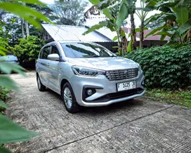 Ertiga GL 2019 MT – MPV Favorit, Interior Luas & Nyaman