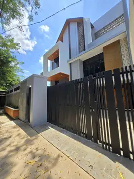 Rumah Modern Scandi Posisi Hook Non Cluster Di Duren Sawit Jakarta Tim