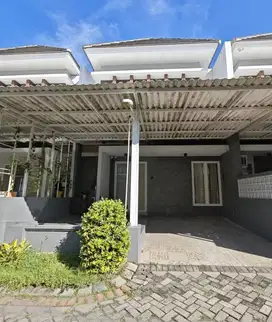 Dijual Rumah Murah Dua Lantai di Wisata Semanggi - Surabaya