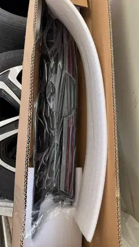 Trunk Lid Innova Reborn (Stoplamp Model Lexus)