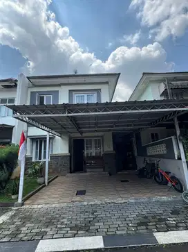 Dijual Rumah murah diCluster Kota wisata harga Nego
