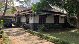 Dijual Rumah di Cisitu Lama.Coblong Bandung