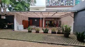 KEBAYORAN BARU RUMAH CANTIK LOKASI STRATEGIS DEKAT SENAYAN SIMPRUG