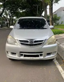 Daihatsu Xenia 1.3 xi AT 2009 Bensin
