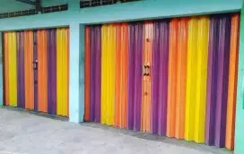 Rolling door folding gate