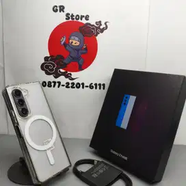 Samsung Galaxy Z fold 5 12/512 Gray