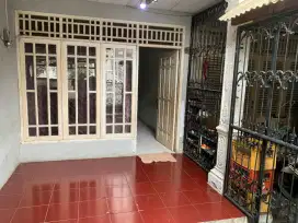 Rumah strategis di tengah kota serang