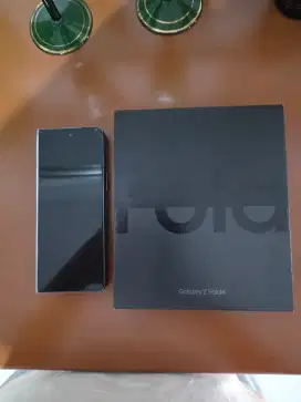 DIJUAL SAMSUNG Z FOLD 4, 256gb, Warna Gray Green
