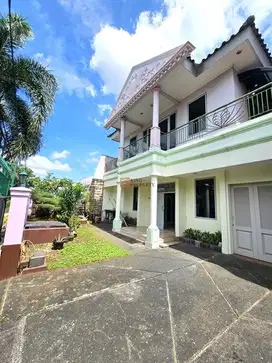 BEST OFFER! DIJUAL RUMAH TOSIGA 2 LT SIAP HUNI TERAWAT KEBON JERUK