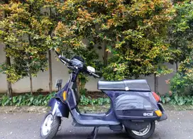 Vespa Excel 200