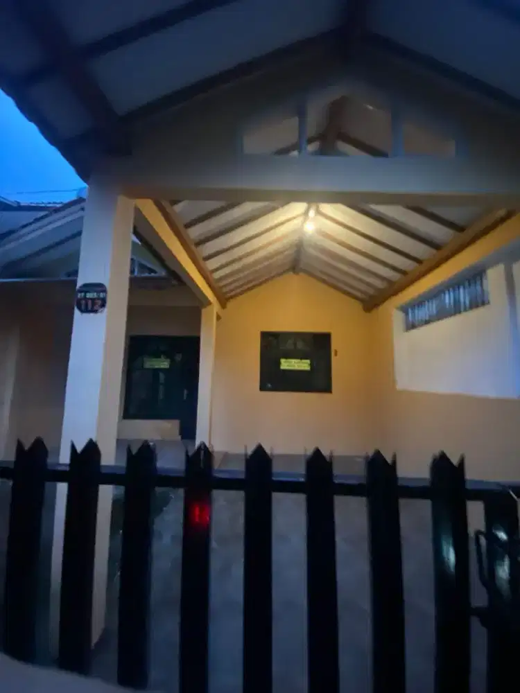 Disewakan Rumah lokasi strategis