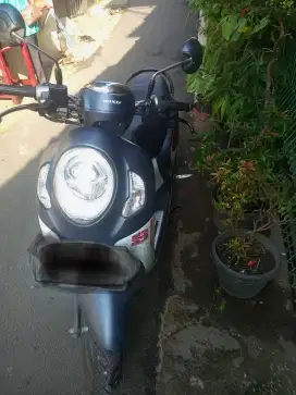 Jual sepeda motor Scoopy 2024 like a new