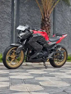 Kawasaki Z 250 ABS pmk 2018 Odo 27rb Mulus Naked Termurah Koko Motor