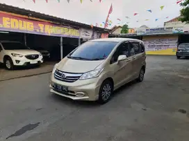 Honda Freed E PSD Matic 2013 Dp 3 Juta Promo