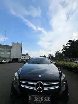 Mercedes-Benz A200 2014 Bensin