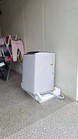 Mesin cuci SHARP otomatis 7 kg
