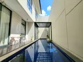 Rumah Mewah Dengan Lift dan Pool Cluster Lancewood Navapark BSD CITY