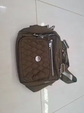 Tas chibao like new